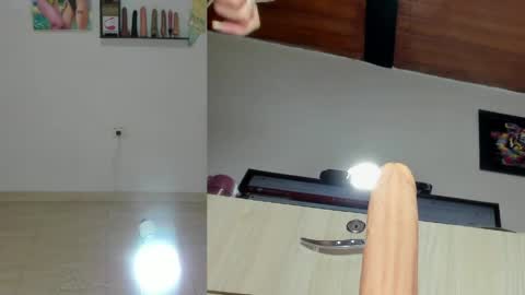 nikky__rosse online show from May 2026 11:15:01 AM