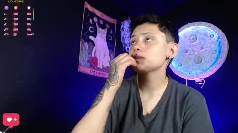 Nikky online show from February 2026 01:04:01 PM