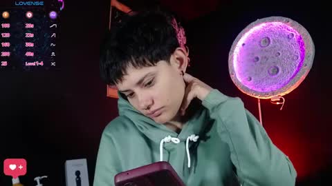 Nikky online show from May 2026 01:16:02 PM