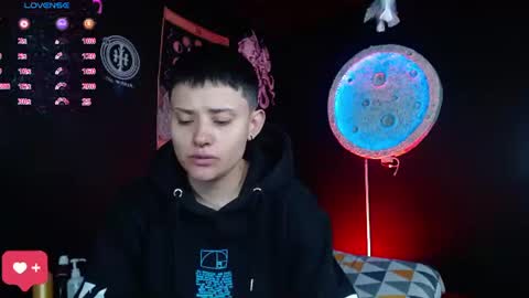 Snapshot of nikky_tomboy444 chatting on July 2026 12:44:02 PM Nikky online show from July 2026 12:44:02 PM