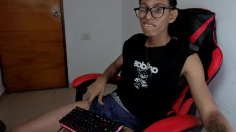 Snapshot of niklaus_wolf chatting on March 2026 12:58:02 AM niklaus_wolf online show from March 2026 12:58:02 AM