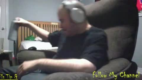 Snapshot of nikobellic1978 chatting on June 2026 07:15:01 PM nikobellic1978 online show from June 2026 07:15:01 PM