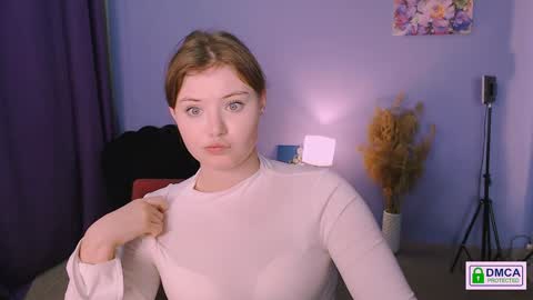 Snapshot of nikol_kitt chatting on January 2025 11:02:02 PM Little Niko Help me reach my goals online show from January 2025 11:02:02 PM