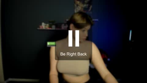 Snapshot of nikol_kitt chatting on January 2025 08:04:01 PM Little Niko Help me reach my goals online show from January 2025 08:04:01 PM