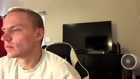 nikolai_russian_daddy online show from July 2026 08:07:01 PM