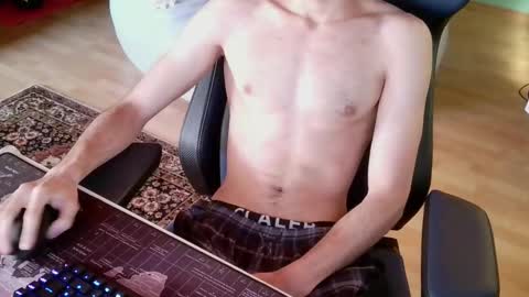 Snapshot of nikolasjim2 chatting on January 2025 08:41:01 AM Nikolas online show from January 2025 08:41:01 AM