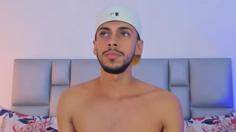 Snapshot of nikolay_dimitrov chatting on September 2025 12:25:01 AM online show from September 2025 12:25:01 AM