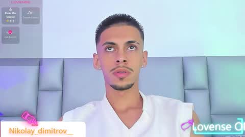 Snapshot of nikolay_dimitrov chatting on October 2025 04:35:02 AM online show from October 2025 04:35:02 AM