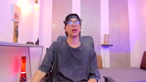    online show from October 2025 04:13:01 AM