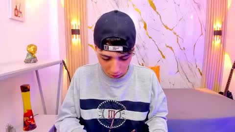    online show from January 2026 04:37:02 AM