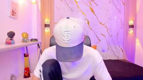    online show from January 2026 04:17:01 AM