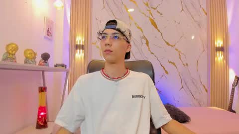    online show from May 2026 03:46:01 AM