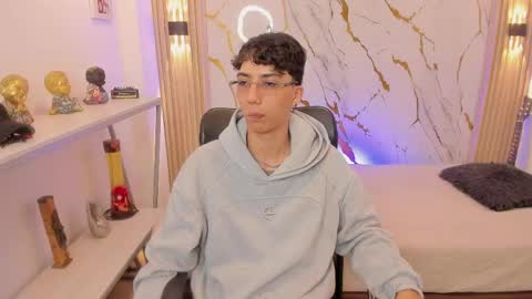    online show from May 2026 04:07:01 AM