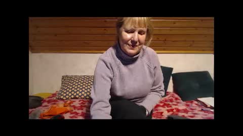 Nikole1 online show from October 2025 02:13:01 PM