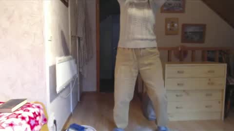 Nikole1 online show from November 2025 12:18:01 PM