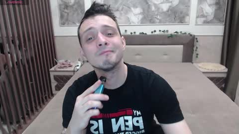 Nikolos online show from January 2025 01:37:02 PM
