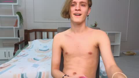 niko online show from January 2025 01:47:02 AM