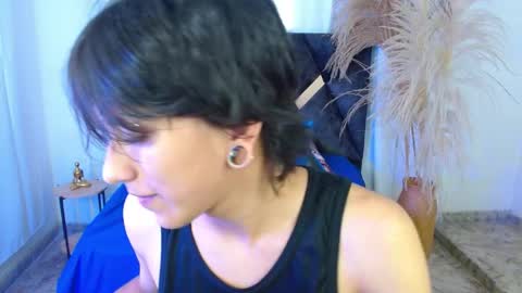 Niko online show from April 2026 03:28:01 PM