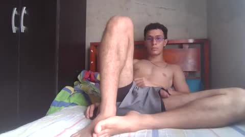 Snapshot of nikotwinktop chatting on July 2026 05:48:02 PM Niko online show from July 2026 05:48:02 PM