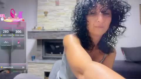nikol online show from June 2026 08:44:02 PM