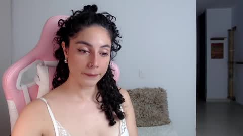 niky_blue online show from January 2025 11:24:01 PM