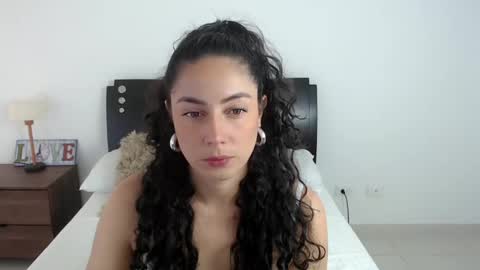 niky_blue online show from May 2026 12:23:01 PM