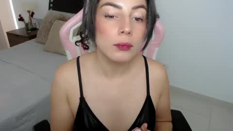 niky_blue online show from June 2026 12:44:02 PM