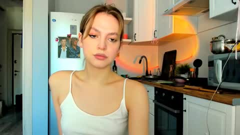 Snapshot of niky_jess chatting on February 2025 10:45:01 AM Veronica online show from February 2025 10:45:01 AM