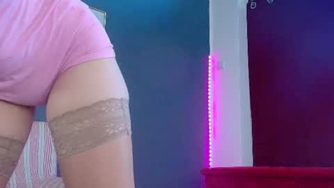 nikystyris online show from July 2026 06:18:02 AM