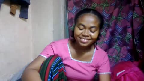 nilah online show from May 2026 06:14:01 PM