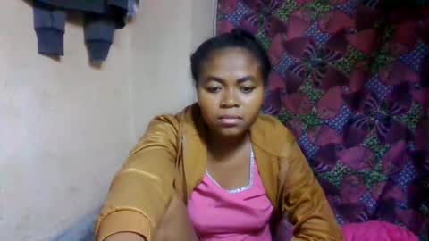 nilah online show from June 2026 08:51:01 PM