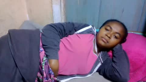 nilah online show from July 2026 07:07:02 PM