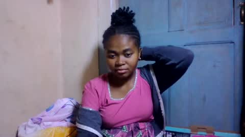 nilah online show from July 2026 10:12:02 PM