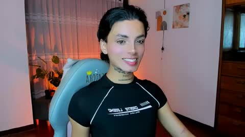 Snapshot of nilam217 chatting on June 2026 02:27:01 AM Nilam online show from June 2026 02:27:01 AM