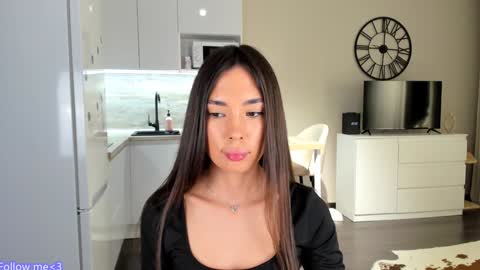 Bella online show from January 2025 11:39:02 PM