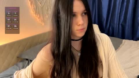 Snapshot of nimfaheart chatting on December 2024 07:36:01 PM Jennet online show from December 2024 07:36:01 PM