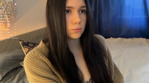 Snapshot of nimfaheart chatting on January 2025 10:54:01 AM Jennet online show from January 2025 10:54:01 AM