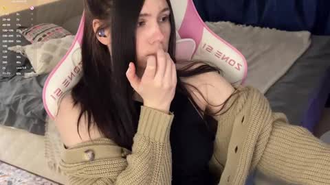 Snapshot of nimfaheart chatting on March 2025 02:34:01 PM Jennet online show from March 2025 02:34:01 PM