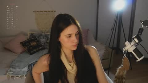 Snapshot of nimfaheart chatting on April 2026 06:55:01 PM Jennet online show from April 2026 06:55:01 PM