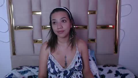 Nina Carther online show from November 2025 11:00:01 AM