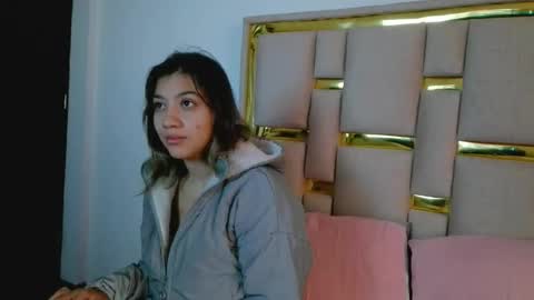 Nina Carther online show from November 2025 11:20:01 AM