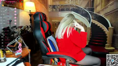 Nina online show from April 2026 04:04:02 PM