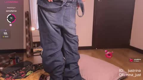 Snapshot of nina_just chatting on December 2024 06:02:01 PM Nina. online show from December 2024 06:02:01 PM