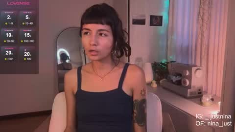 Snapshot of nina_just chatting on January 2025 09:28:01 PM Nina. online show from January 2025 09:28:01 PM