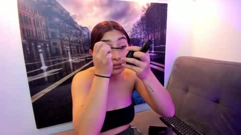 Nina online show from June 2026 07:31:01 PM