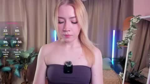 Snapshot of nina_original chatting on July 2026 02:18:01 AM Nina online show from July 2026 02:18:01 AM