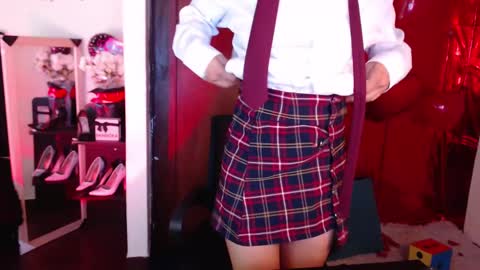 nina online show from February 2025 07:48:01 AM