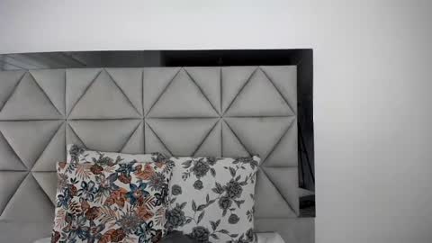 Snapshot of nina_pons chatting on December 2024 09:39:02 PM Nina online show from December 2024 09:39:02 PM