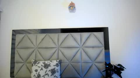 Snapshot of nina_pons chatting on January 2025 01:58:01 AM Nina online show from January 2025 01:58:01 AM