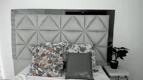 Snapshot of nina_pons chatting on February 2025 08:50:02 PM Nina online show from February 2025 08:50:02 PM